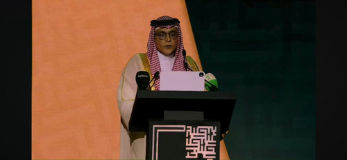 C9d4Q z j0QIUFiA.jpg