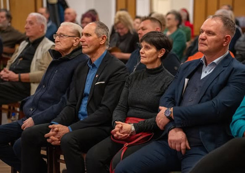 634881670 1487619449396252 6163588412926020995 n.jpg?stp=dst jpg p552x414 tt6& nc cat=100&ccb=1 7& n.jpg