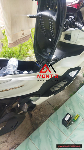 bengkel motor panggilan honda pcx ganti aki