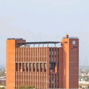 Bldg Exterior Filler img Copy.jpg