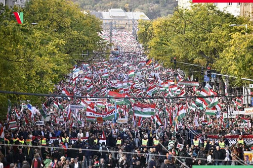 638074784 1512453653655855 1438301668704748588 n.jpg?stp=dst jpg s590x590 tt6& nc cat=111&ccb=1 7& n.jpg