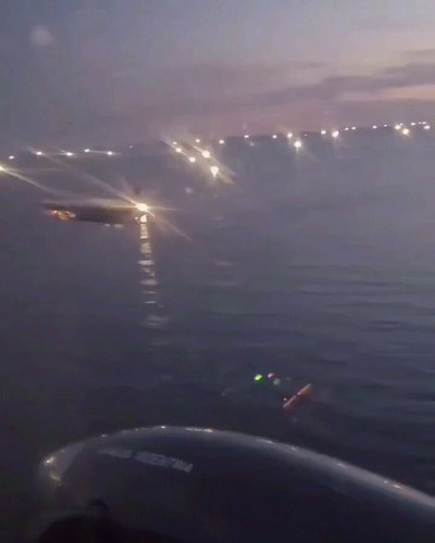 3 MrfBMuLGI7gtz3.jpg