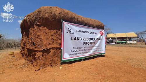 9Td0 bL9 XaAe7ty.jpg