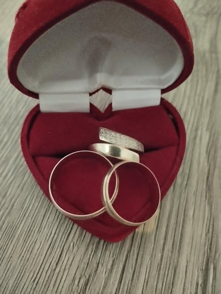 635023806 2370468626714793 5045988371278458041 n.jpg?stp=dst jpg s590x590 tt6& nc cat=106&ccb=1 7& n.jpg