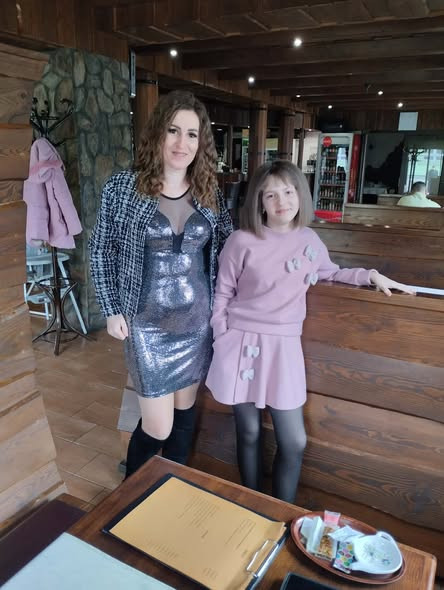 638055755 2370468720048117 5007378437256034844 n.jpg?stp=dst jpg s590x590 tt6& nc cat=111&ccb=1 7& n.jpg