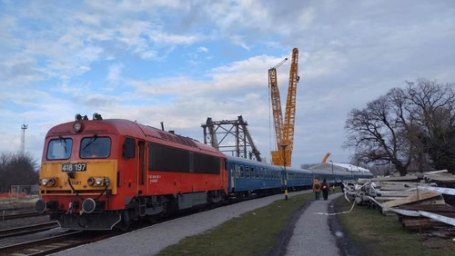 637206020 1280706003871713 249803063719105909 n.jpg?stp=dst jpg p180x540 tt6& nc cat=104&ccb=1 7& nc.jpg