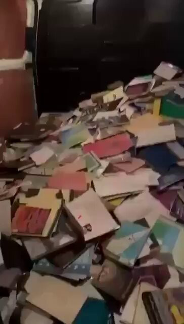 TLG MWA28lKihU5e.jpg