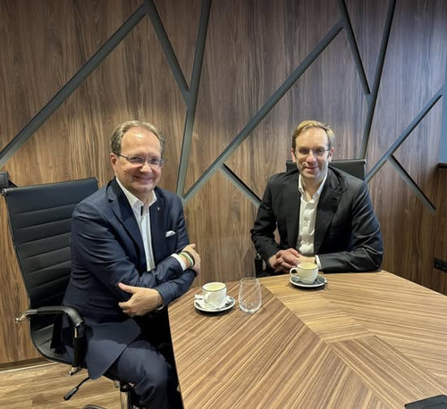 637958504 1484349923044967 762407154256787279 n.jpg?stp=cp6 dst jpg p552x414 tt6& nc cat=104&ccb=1 7.jpg