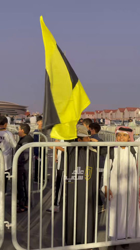 9 XUsRlIRUq9qSNq.jpg