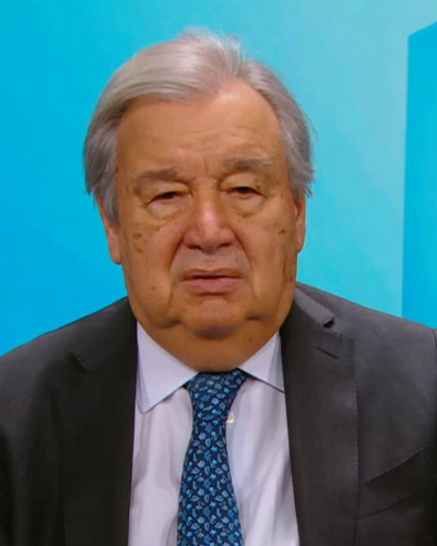 lqiMP8hkHKOMvNsA.jpg