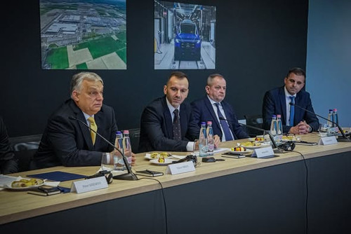 643475013 122179826120873791 7287348993774691572 n.jpg?stp=dst jpg s590x590 tt6& nc cat=105&ccb=1 7&.jpg