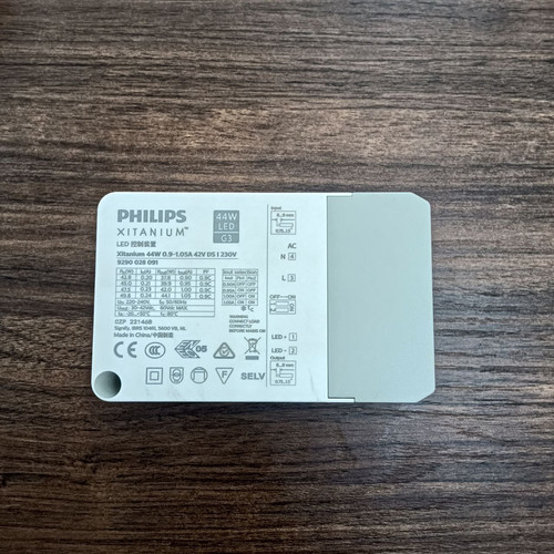 Bo Nguon Ballast Tang Pho Driver Led Philips Xitanium 44W (4).jpg