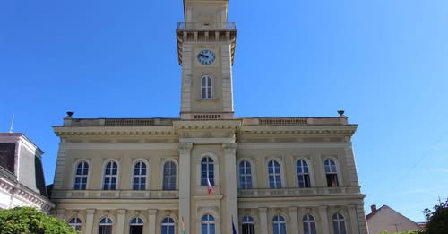 10611486680704256821?url=https%3A%2F%2Ffelvidek.ma%2Fwp content%2Fuploads%2F2025%2F06%2Fkomarom 2019.jpg