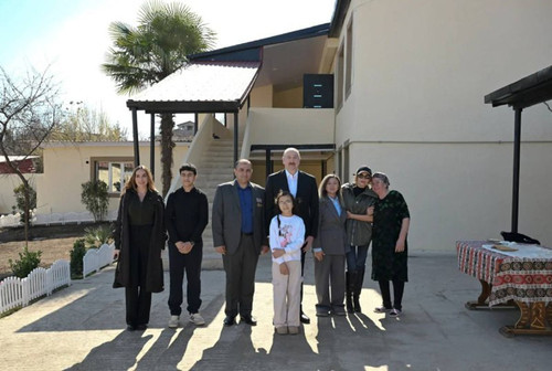 hC2mQ bTrJLTs8EmJTrd8L0Emt1ug4k3bRf57jZB2NG6oY5aI4t4ZsdJL26a21Ln9J3M9jFy9bi1PezadDcCNPaghmPHPFKIvjf1.jpg