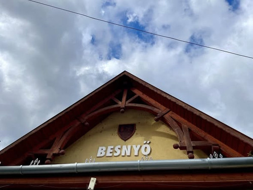 643744725 954307190494958 3593150555164332900 n.jpg?stp=cp6 dst jpg s590x590 tt6& nc cat=110&ccb=1 7.jpg