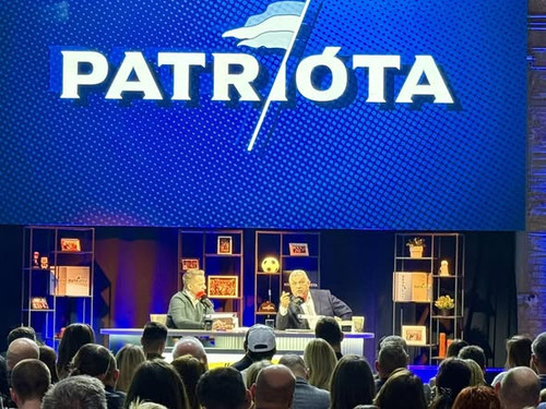 641027894 1544486540371800 4341674155456270032 n.jpg?stp=cp6 dst jpg s590x590 tt6& nc cat=111&ccb=1 .jpg