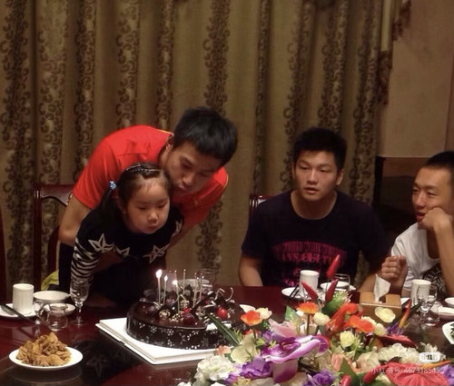 Camera XHS 17721256057041040g008319vf3pdkmm0g5nlctmb081m34nnvkt0.jpg