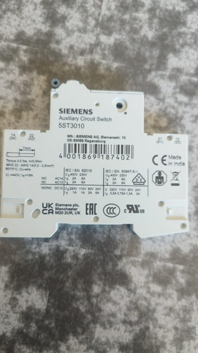 48328	Auxiliary switch, 1NO, 1 NC 5ST3010.jpg