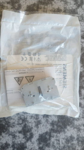 84640	Auxiliary switch, 1 NO, 1 NC .jpg