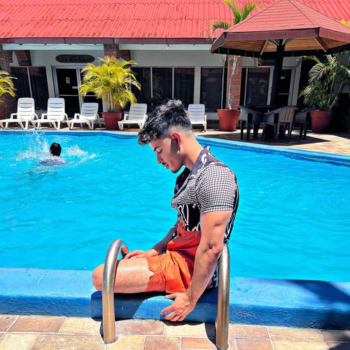 300453843 435611948526386 108609430531491833 n.jpg