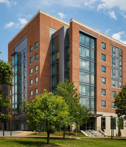 PFREDDY E1B9509 2 2 1099x1280.jpg