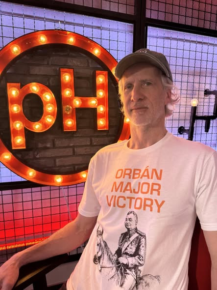 641369195 1293355905991474 8354227162390820096 n.jpg?stp=cp6 dst jpg s590x590 tt6& nc cat=100&ccb=1 .jpg