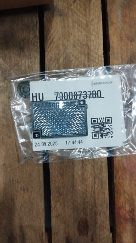 61350	Reflector 40*69*7.5mm .jpg