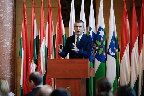 641540454 1330177465795232 4895939952612733599 n.jpg?stp=dst jpg s590x590 tt6& nc cat=108&ccb=1 7& n.jpg