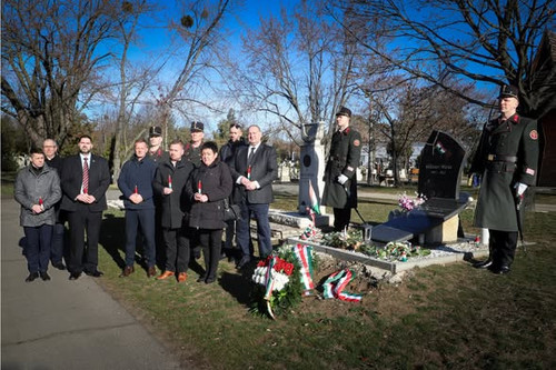 641037937 1467333501417578 3451774280025795896 n.jpg?stp=dst jpg s590x590 tt6& nc cat=108&ccb=1 7& n.jpg