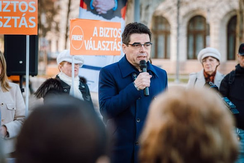 642714108 1480186750218128 307490078837618165 n.jpg?stp=dst jpg s590x590 tt6& nc cat=106&ccb=1 7& nc.jpg