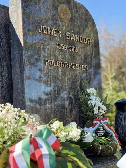 641698413 1466066055149756 8287118405543518474 n.jpg?stp=cp6 dst jpg s590x590 tt6& nc cat=110&ccb=1 .jpg