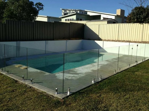 Pool Fence Wollongong.jpg