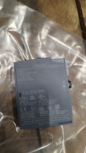 3016989	 Digital input module, 8DI .jpg