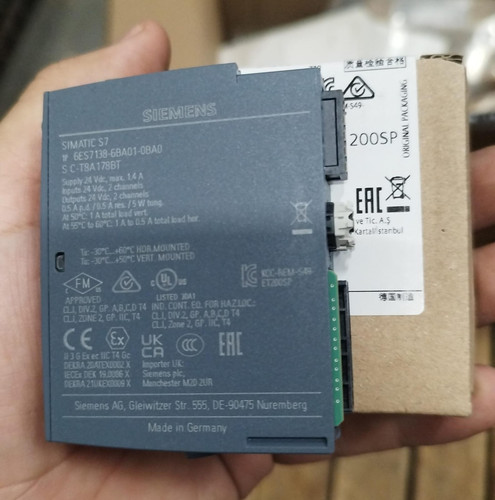 10067785	Digital input/output module, 2DL, 2DO.jpg