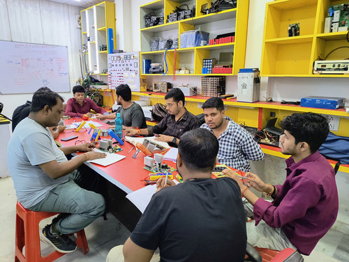 EV Training Institute | Multitech Electric Vehicle Repairing & Maintenance Courses | 8368708957.jpg