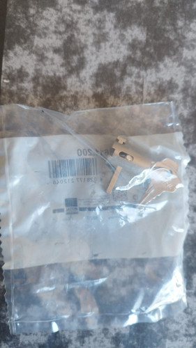 10099919	Locking insert 26.2.jpg