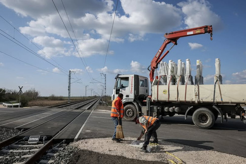 643334426 1342761994564504 8367641144415674230 n.webp?stp=dst jpg p180x540 tt6& nc cat=110&ccb=1 7& .jpg