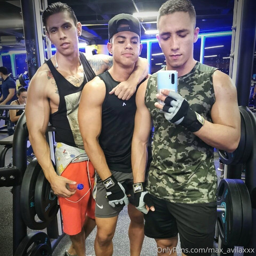Max Avila OnlyFans 3.jpg