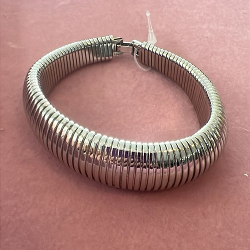 img 67a9e766ce8d9.jpg