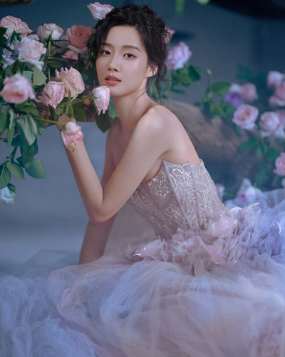 tumblr e32daa83b632bb781d5f2af51af7d1c9 38ecc046 1280.jpg