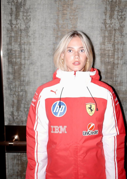 HDKWvil WUAAHek7 format jpg name medium.jpg