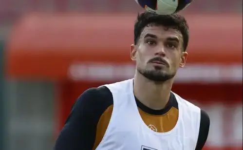 Cauly assume a 10 e Lucas Moura é preservado contra o Galo