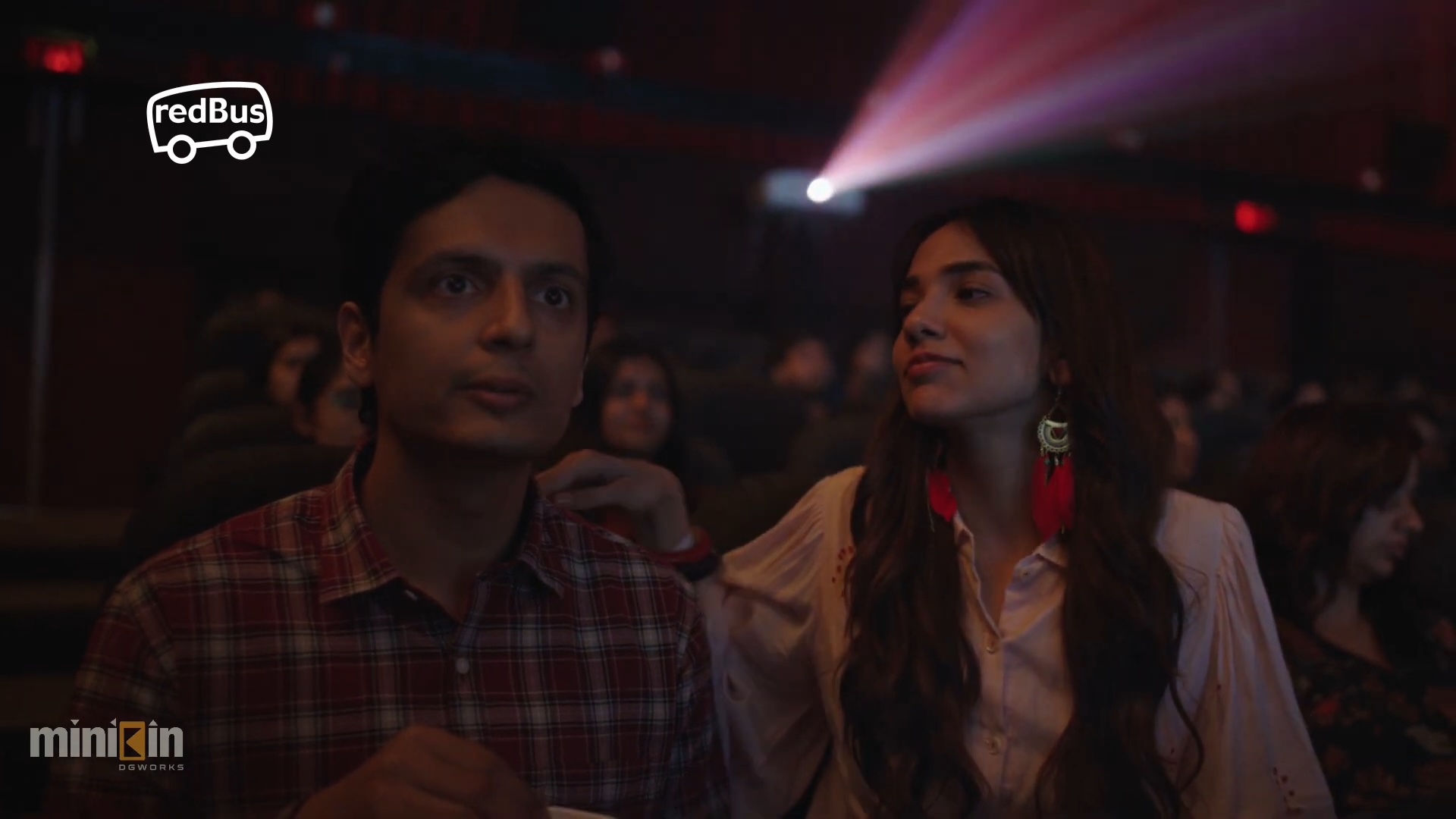 Bus Yaani Redbus TVC - Theater