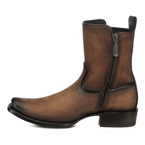 1J3SRS MIEL res tonka cajeta bota 13.jpg