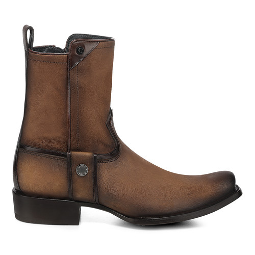 1J3SRS MIEL res tonka cajeta bota 01.jpg