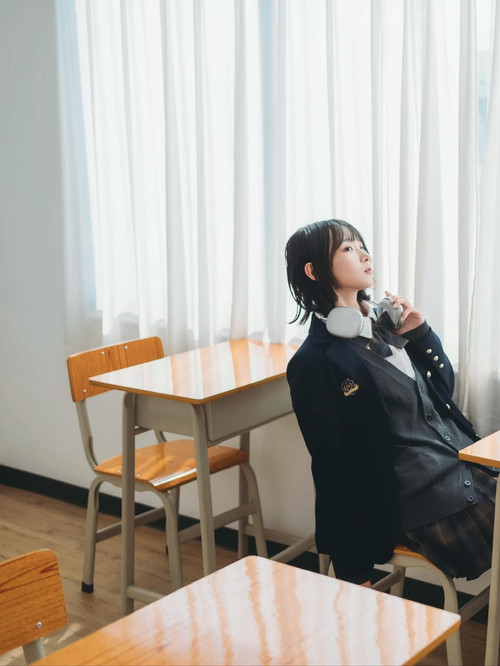 20251103 043156 DQlLyr4ks9U 03.jpg