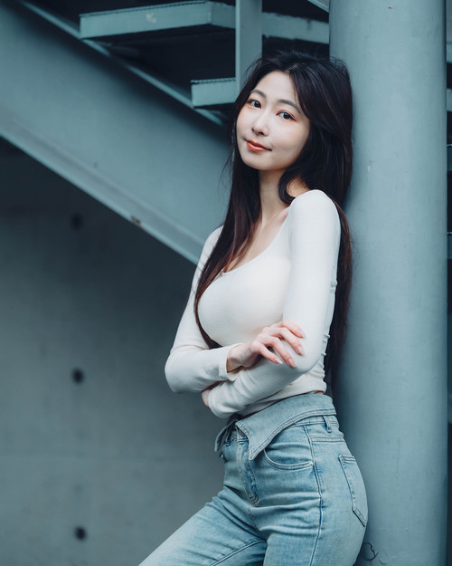 20250201 090000 DFhj6tLyKuo 08.jpg