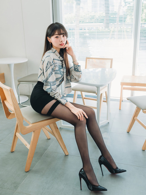 20251028 090000 DQWNwwdj iN 02.jpg