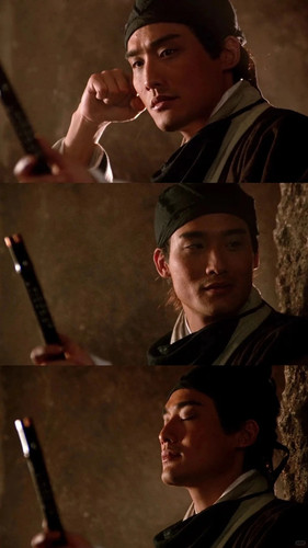 周淮安的眼睛亮亮的 2 momo 来自小红书网页版.jpg