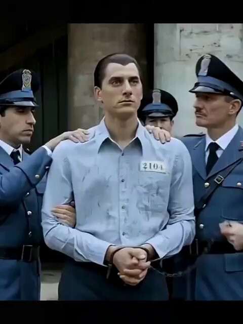 5z cthf3f7YGuxpc.jpg